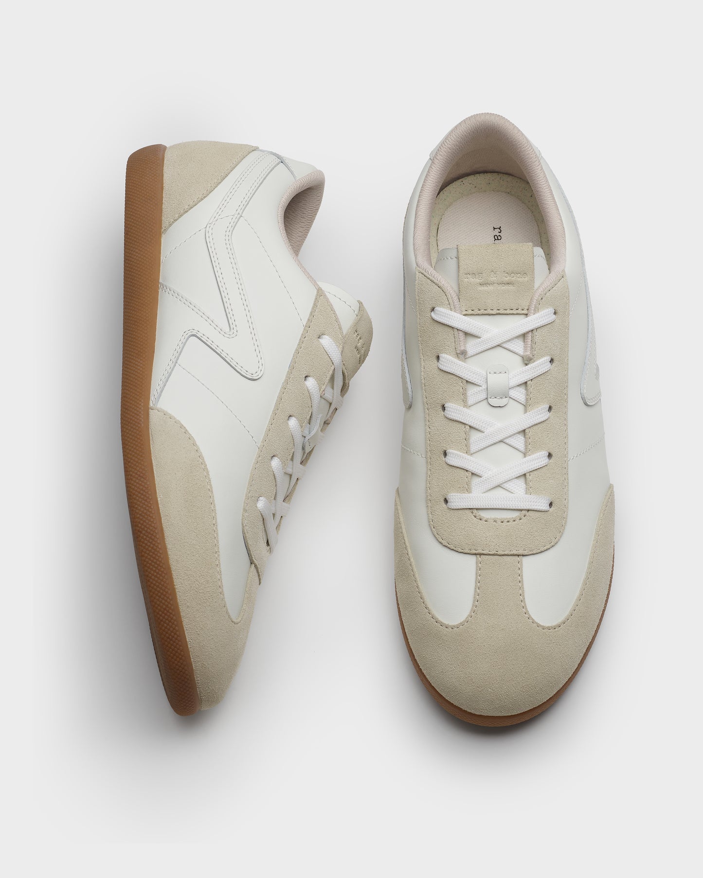 レトロ レガシー トレイナー