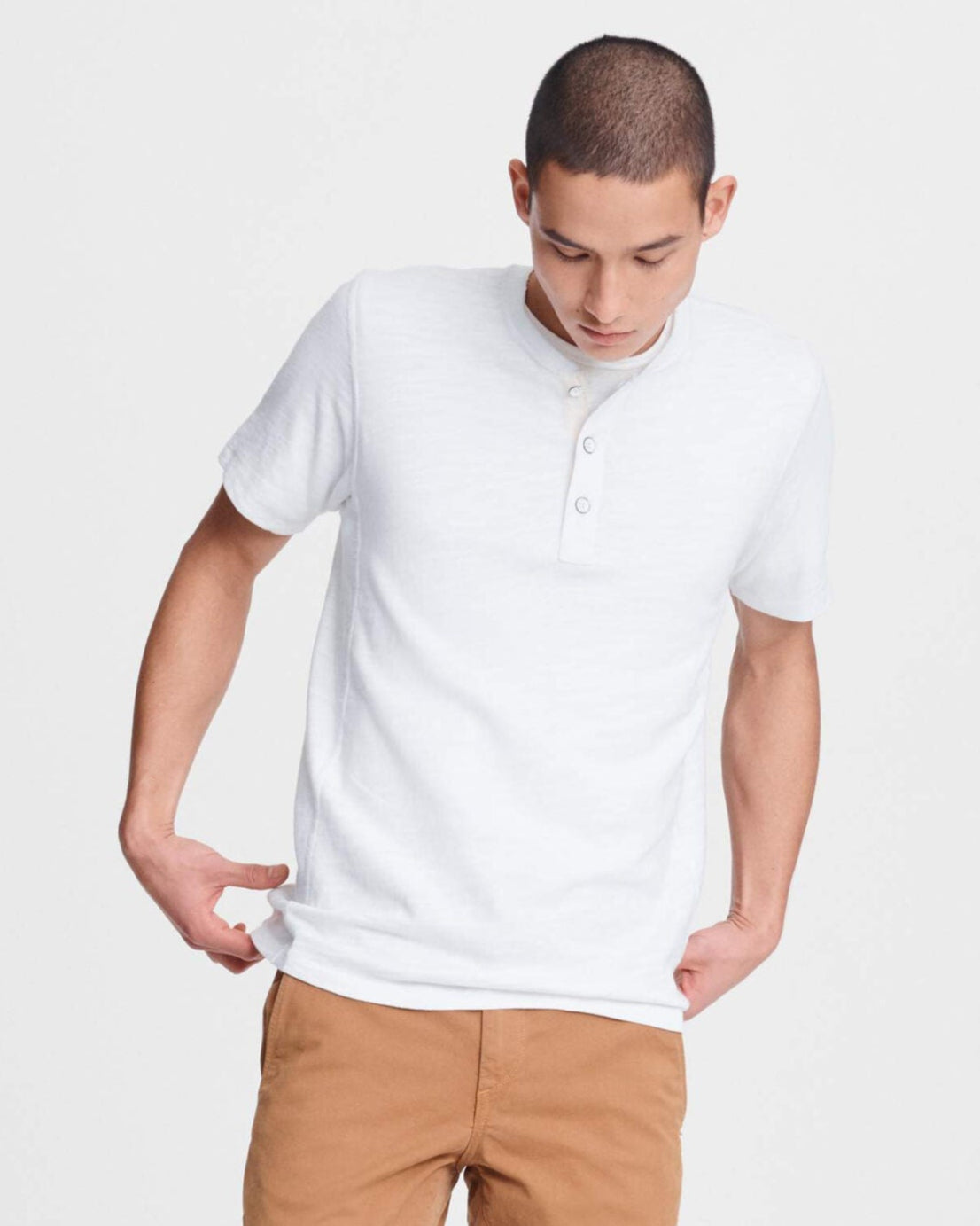 クラシック フレーム ショートスリーブ ヘンリー - WHITE