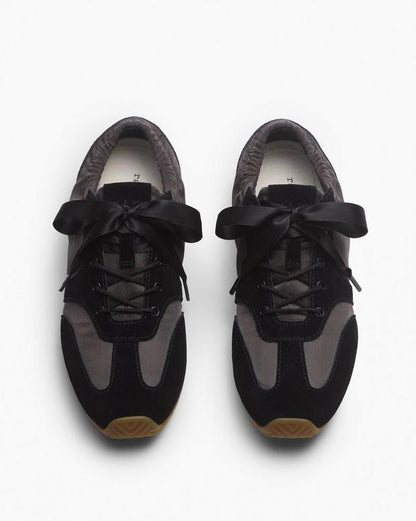 エミリー　バレエ　ランナー