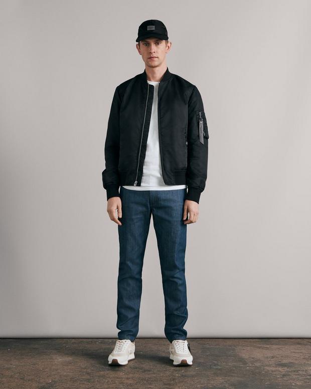 FIT2 　オーセンティック　ストレッチ