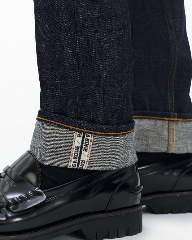 FIT 3　RB　セルヴィッジ