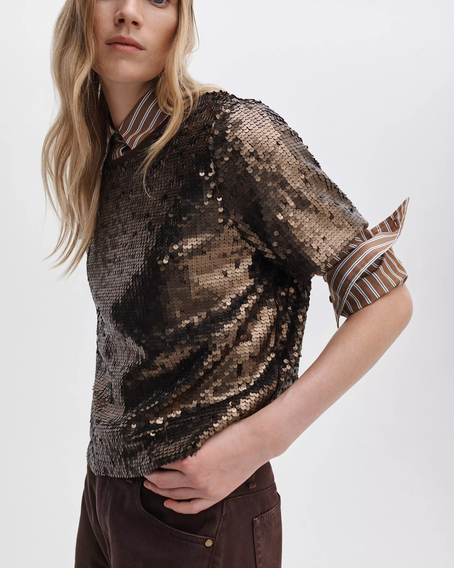 ルーシー　シークインT