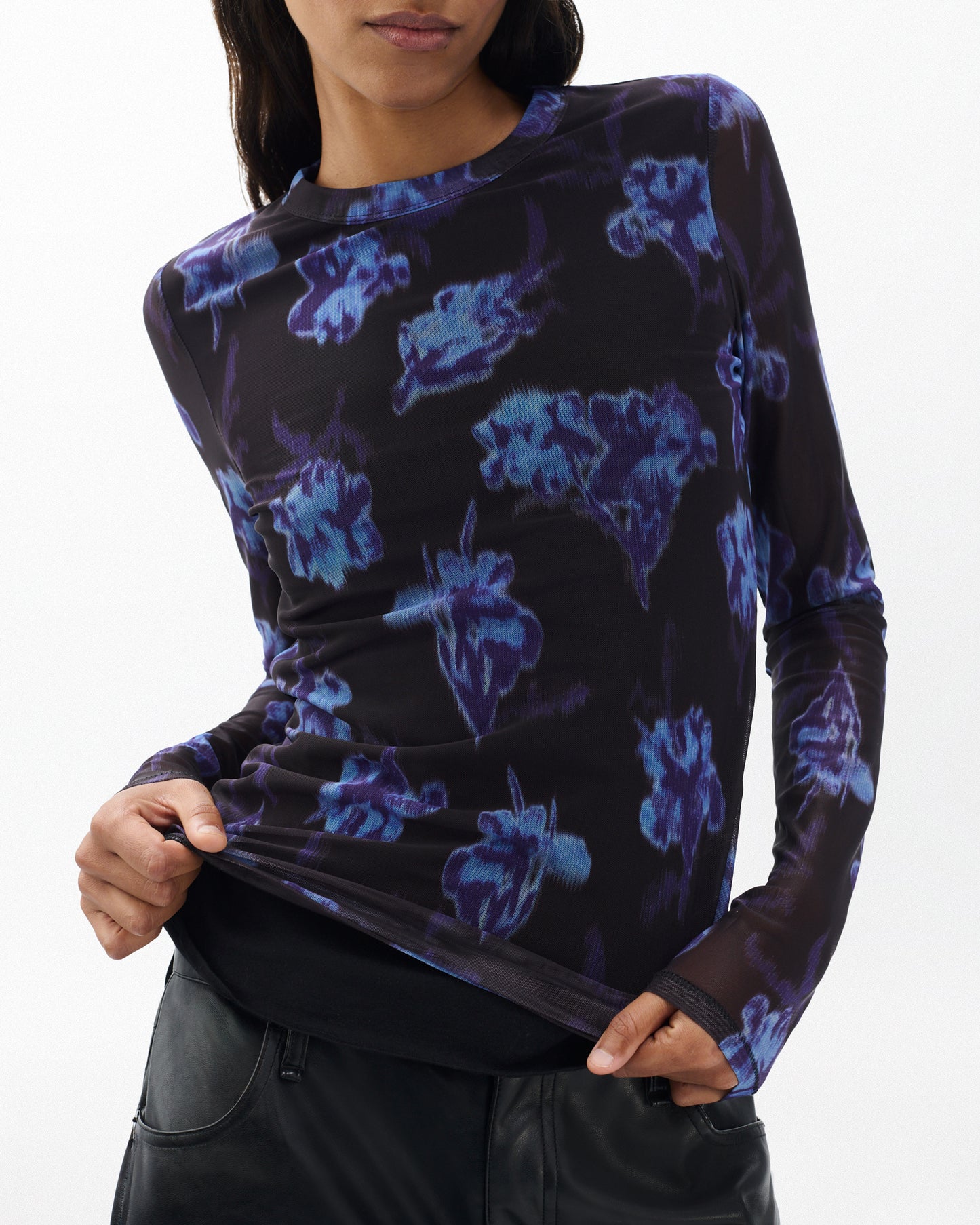 ヤナ　プリント　メッシュ　ロングスリーブT