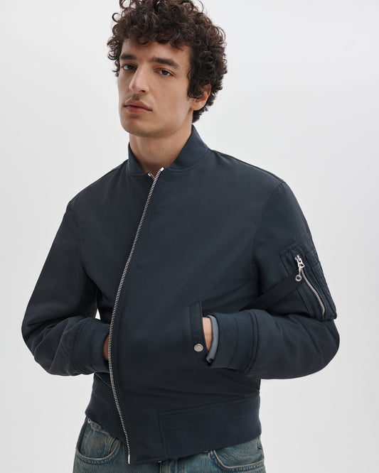 マンストン　ナイロン　ボンバー