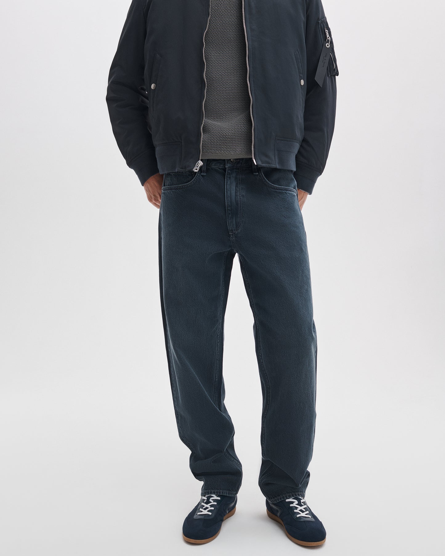 FIT 4　オーセンティック　リジッド　インフューズ