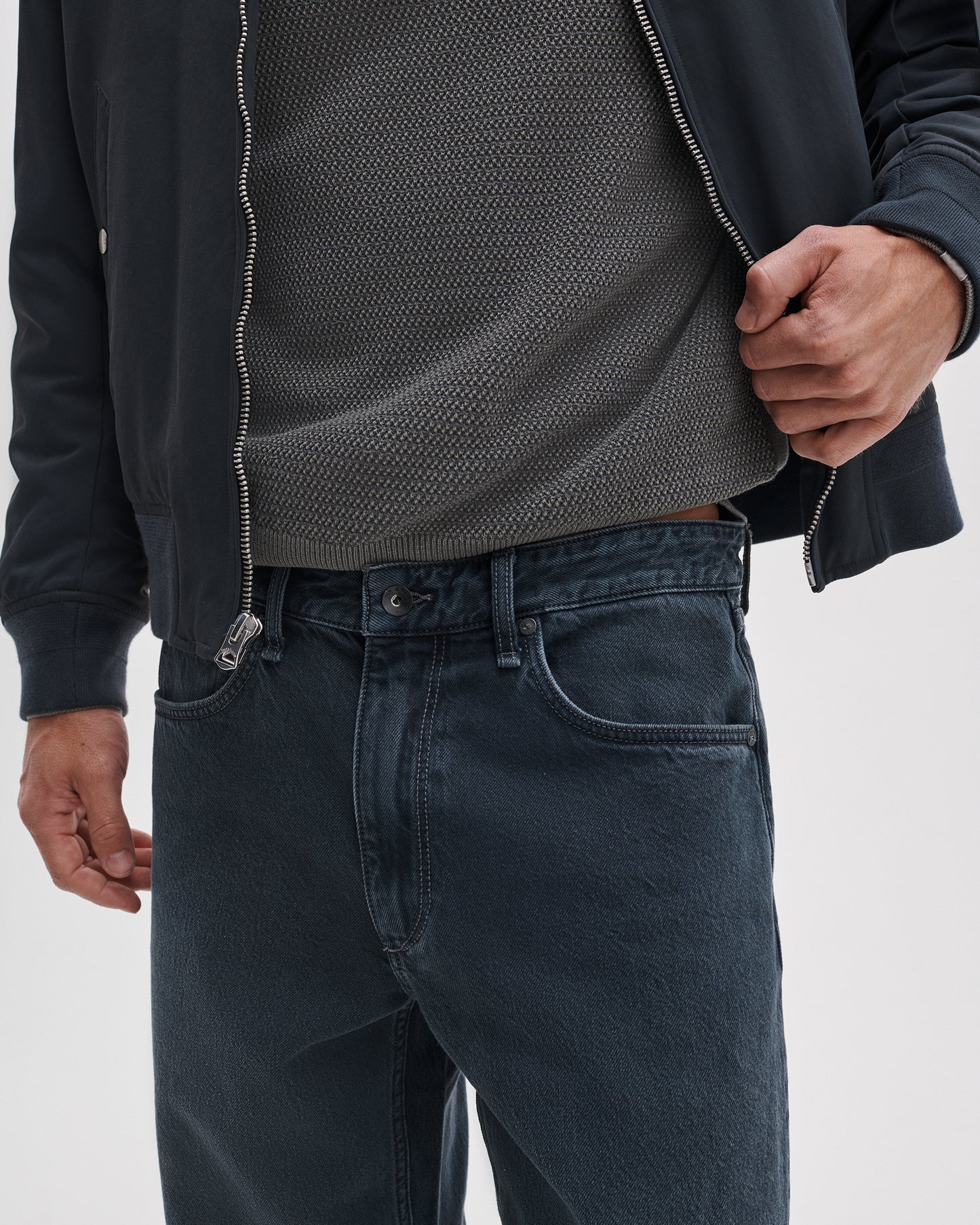 FIT 4　オーセンティック　リジッド　インフューズ