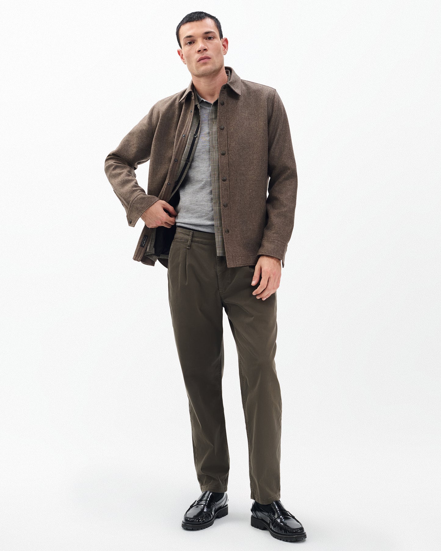 エバン　プリーツ　チノ