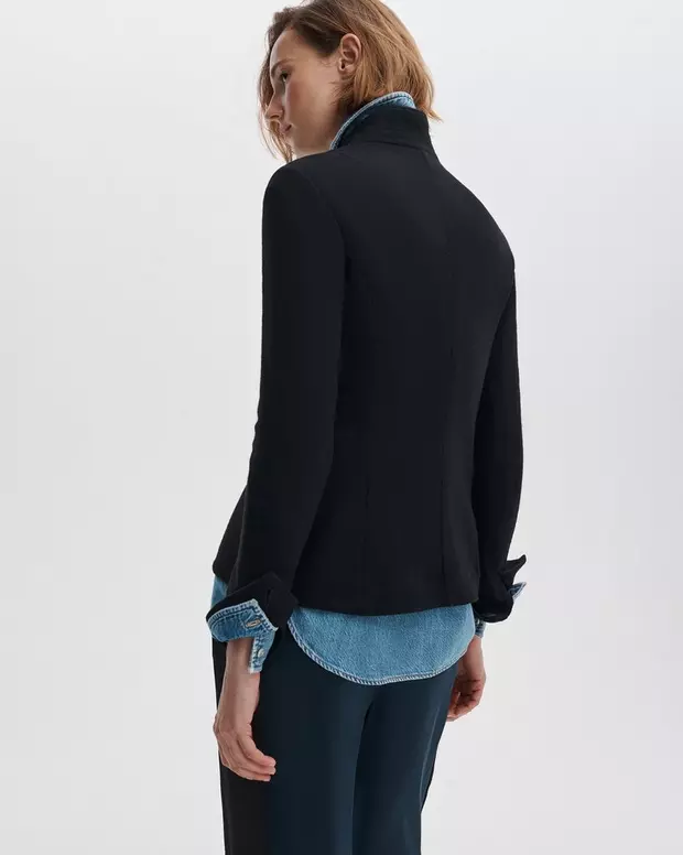 スレード　ブレザー