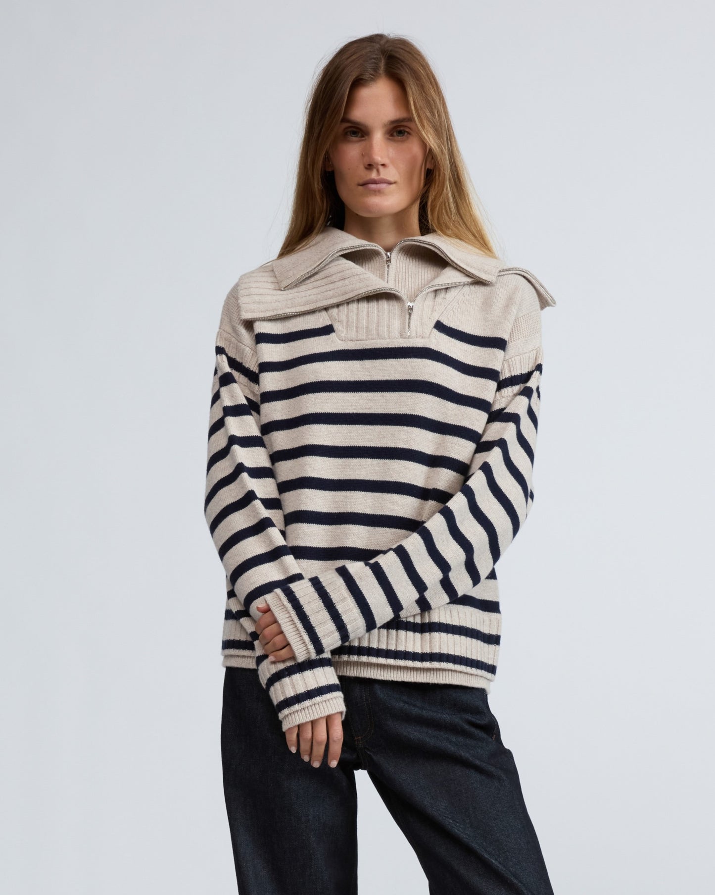 イリーナ　ストライプ　ハーフジップ